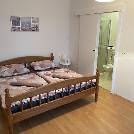 Nine Sveti Juraj Hotel Екстериор снимка